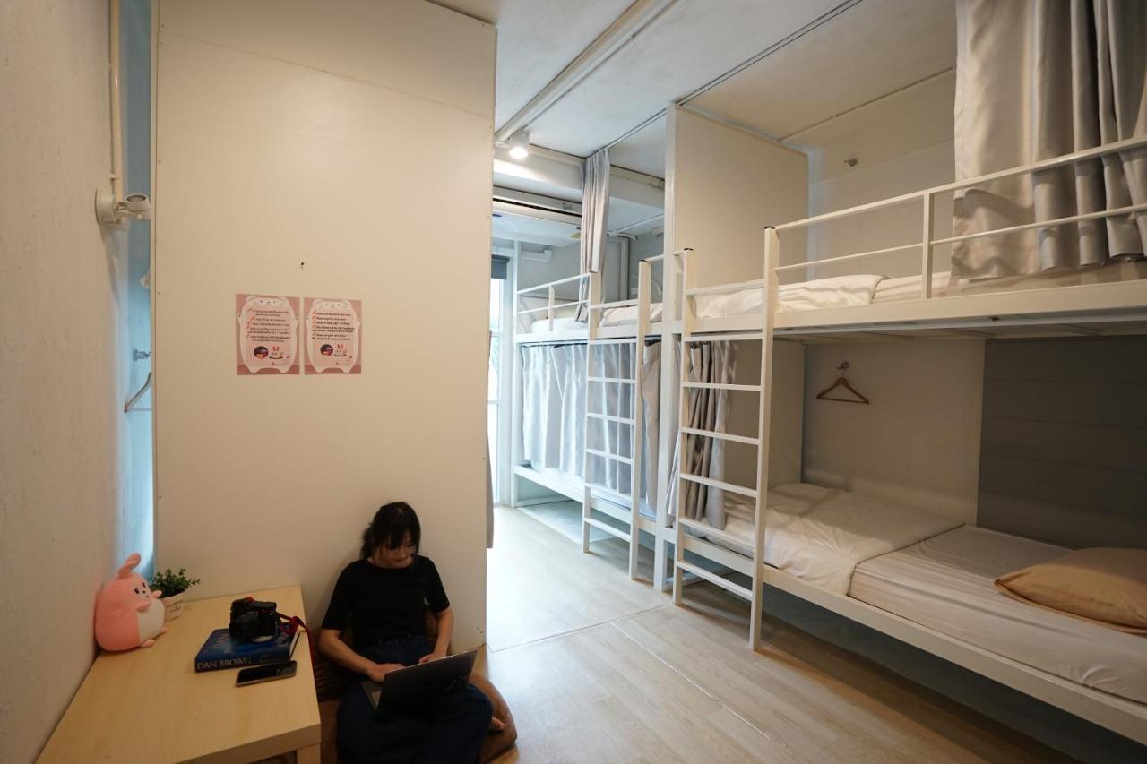 Hostel Rabbitat Bangkok Exteriér fotografie