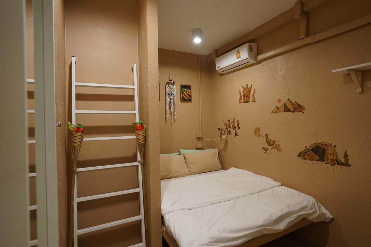Hostel Rabbitat Bangkok Exteriér fotografie